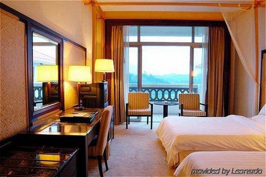 Merryland Resort Гуйлинь Номер фото
