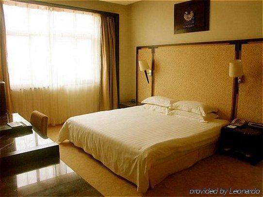 Merryland Resort Гуйлинь Номер фото