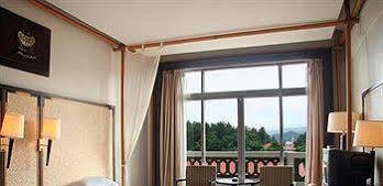 Merryland Resort Гуйлинь Экстерьер фото